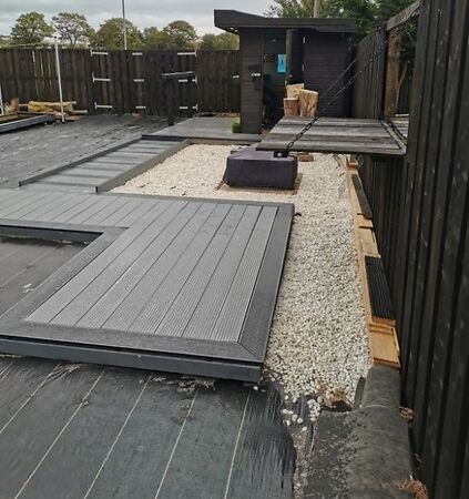 How much does it cost to build a deck with composite decking
