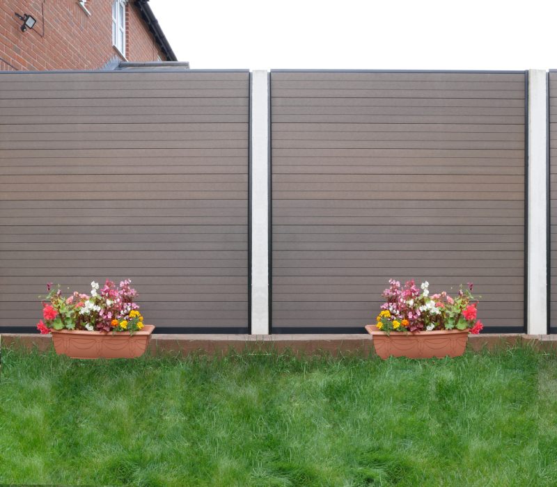 Chocolate Plastic Fence Panel For Concrete Post
