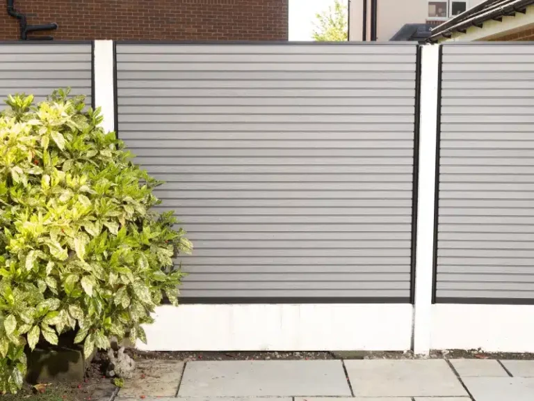 Slatted Composite Fence Panel For Concrete Post