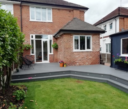 Ash Grey Decking With Steps & Spot Lights