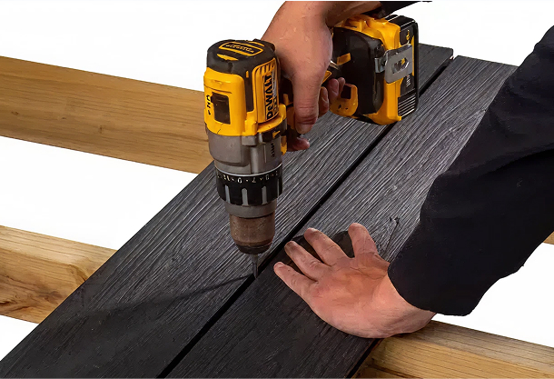 Screwing boards down with drill